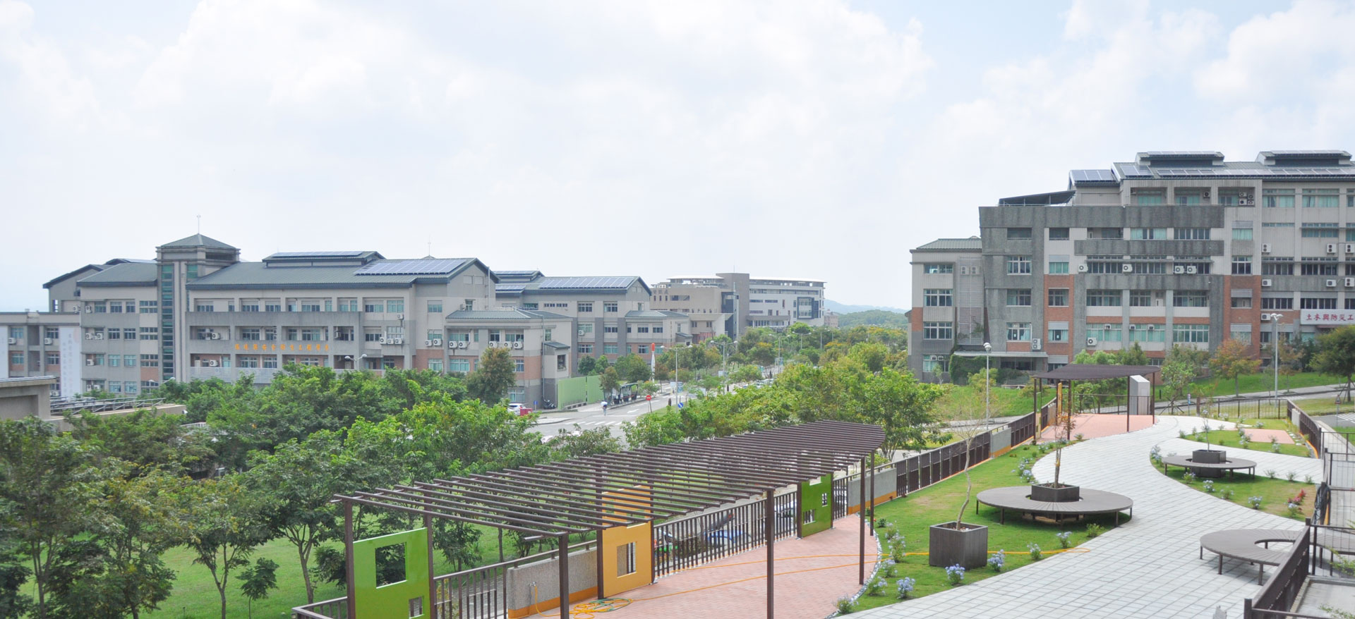 劇藝系學生的創作與表演實踐之路