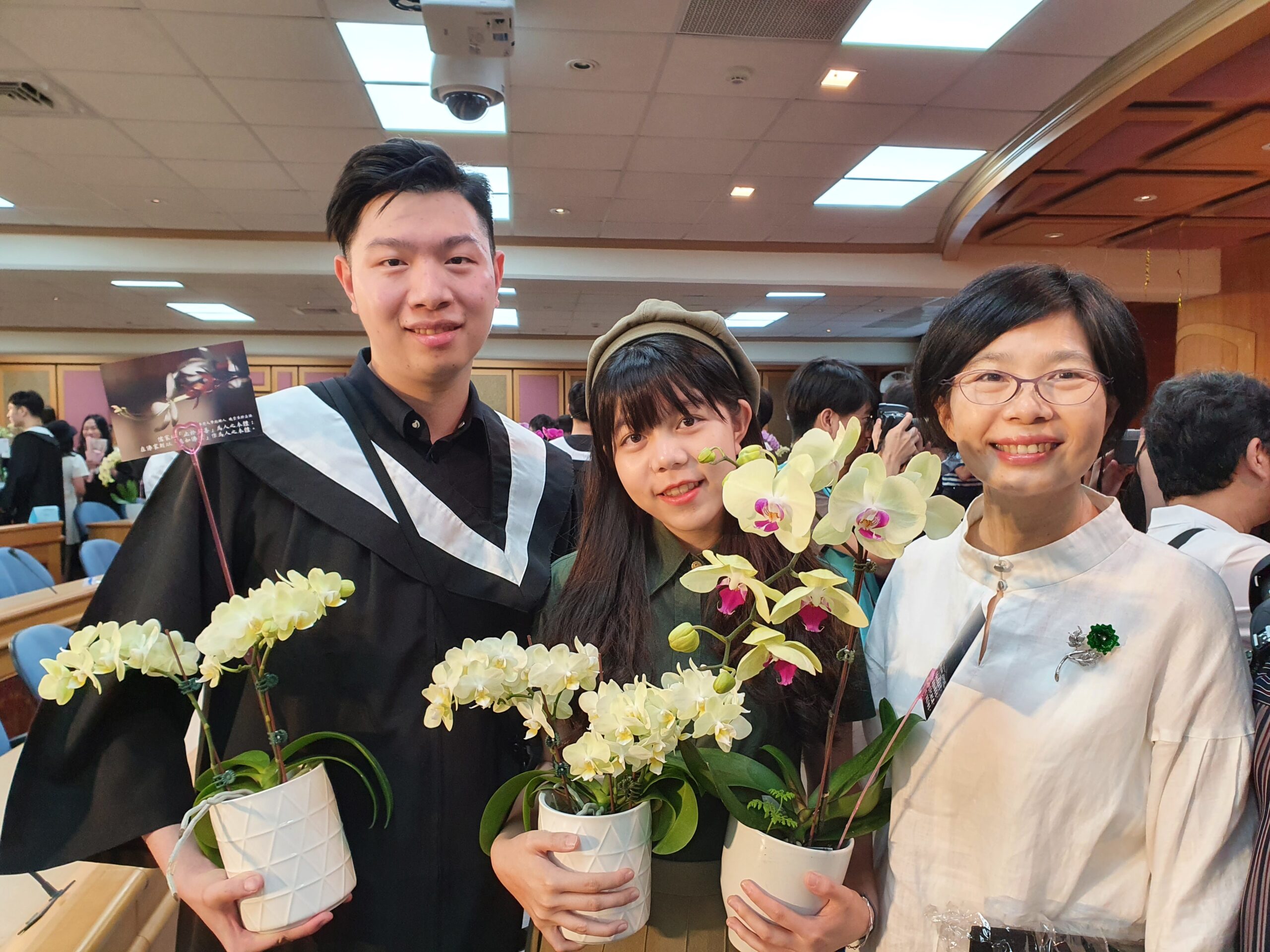 兩屆總統教育獎得主、工設系畢業生許詠竣獲頒校長特別獎