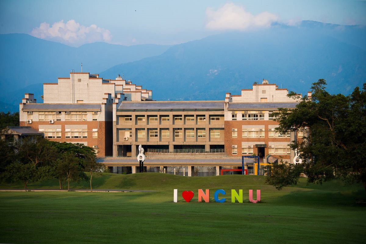 暨大名列辦學聲譽卓著大學Top 10 與百年頂尖大學齊名