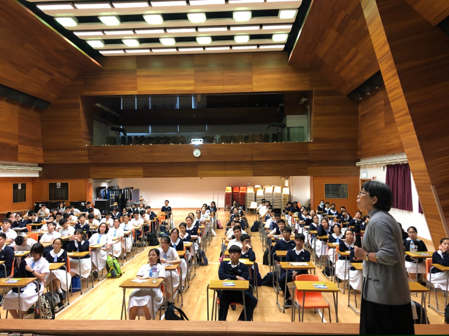 本校至在港友校辦理新生說明會 互動熱絡